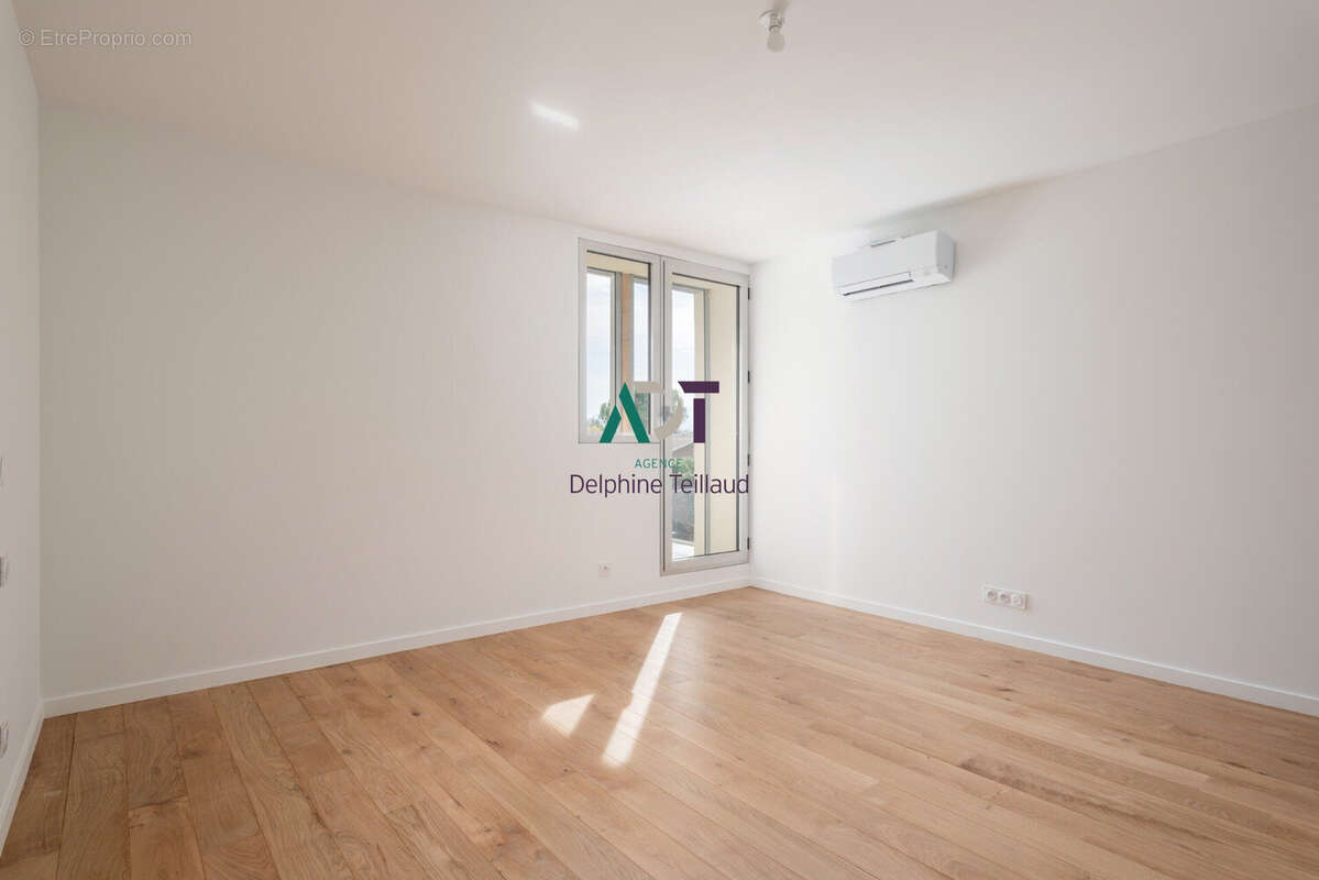 Appartement à CORENC