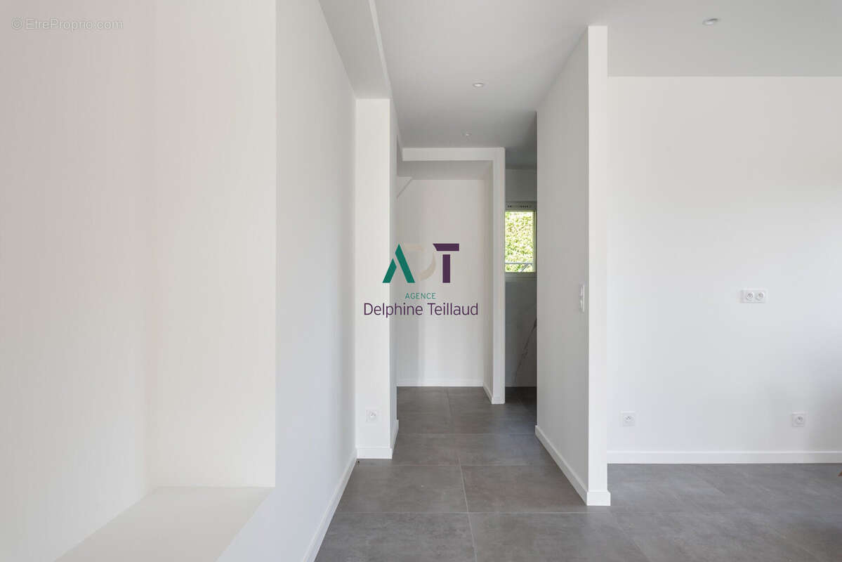 Appartement à CORENC