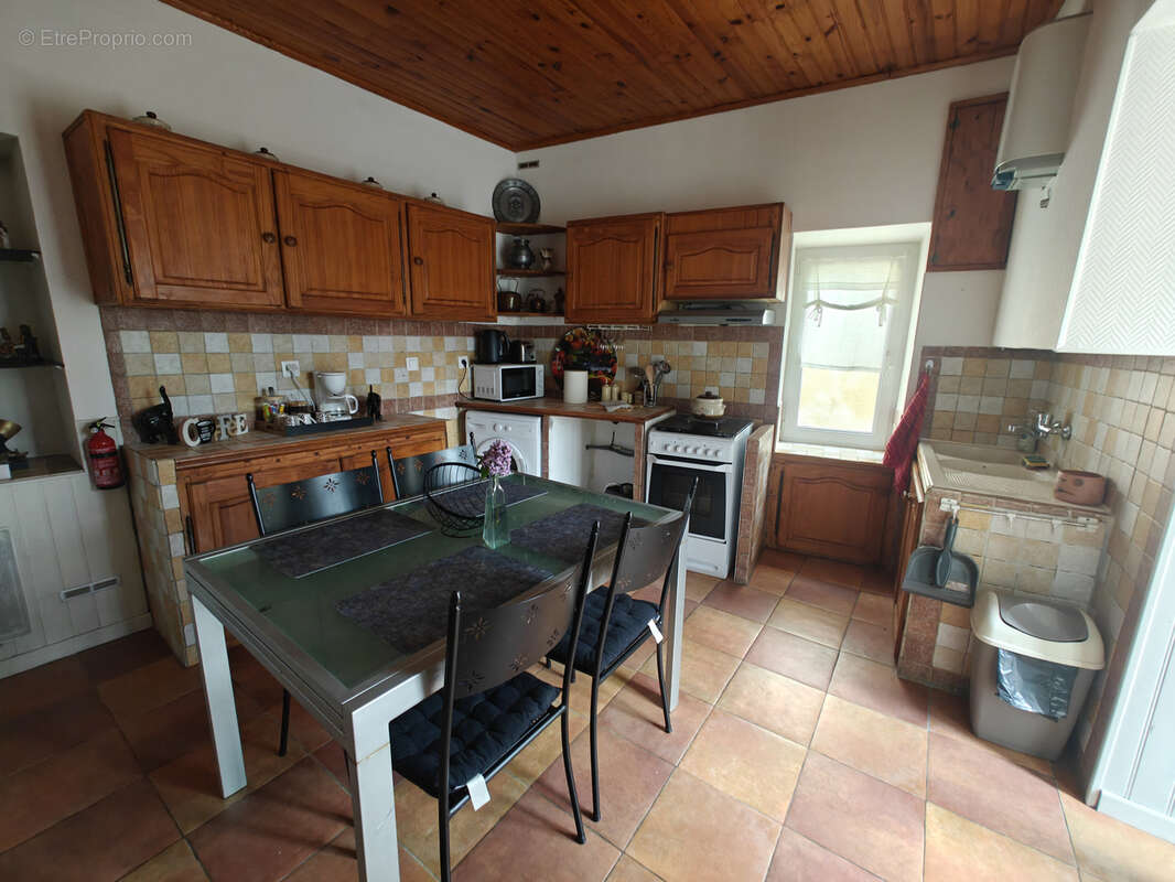 Maison à SAINT-HILAIRE