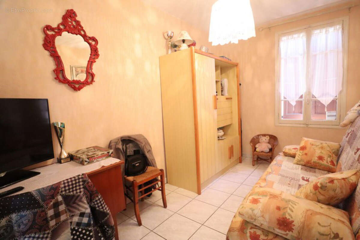 Maison à LE PEAGE-DE-ROUSSILLON