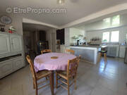 Maison à BEAUMONT-MONTEUX