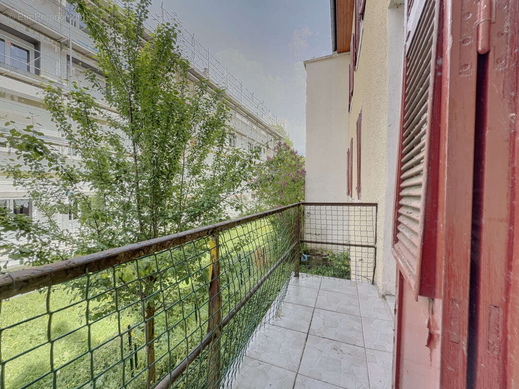 Appartement à MAICHE