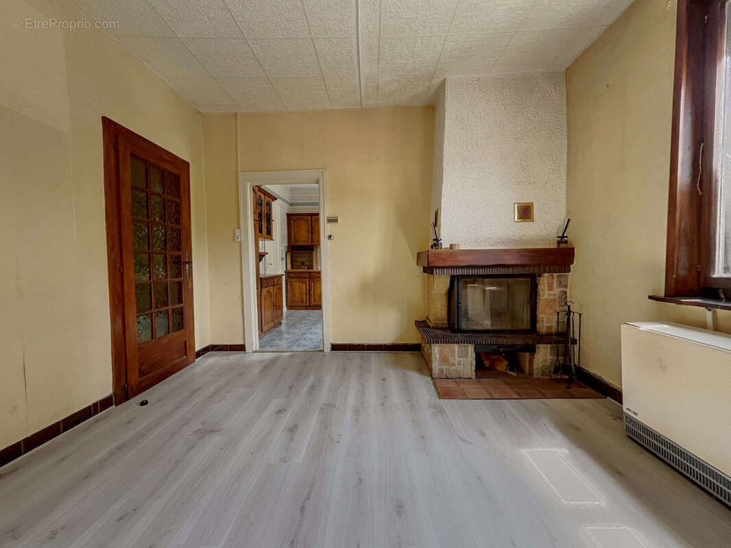 Appartement à MAICHE