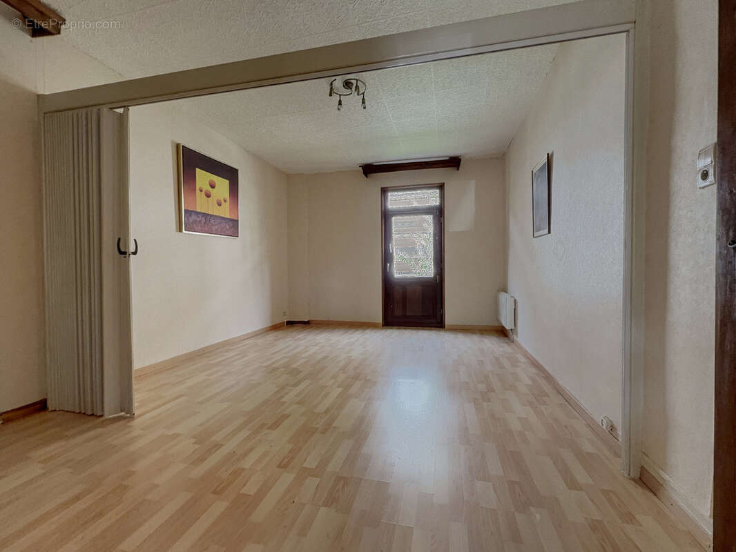 Appartement à MAICHE