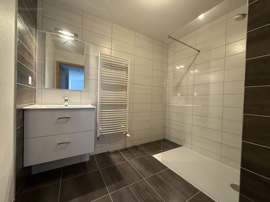 Appartement à MAICHE