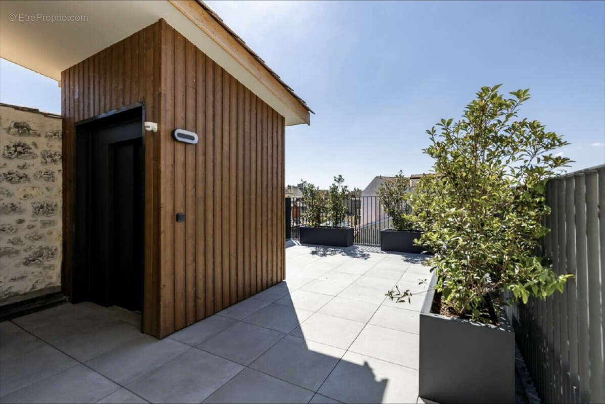 Appartement à BORDEAUX