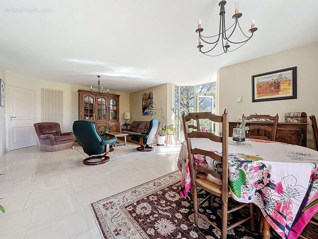 Maison à TORIGNI-SUR-VIRE