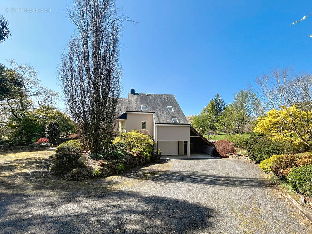 Maison à TORIGNI-SUR-VIRE
