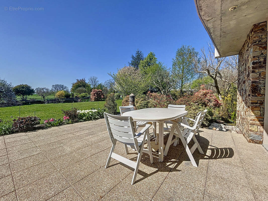 Maison à TORIGNI-SUR-VIRE