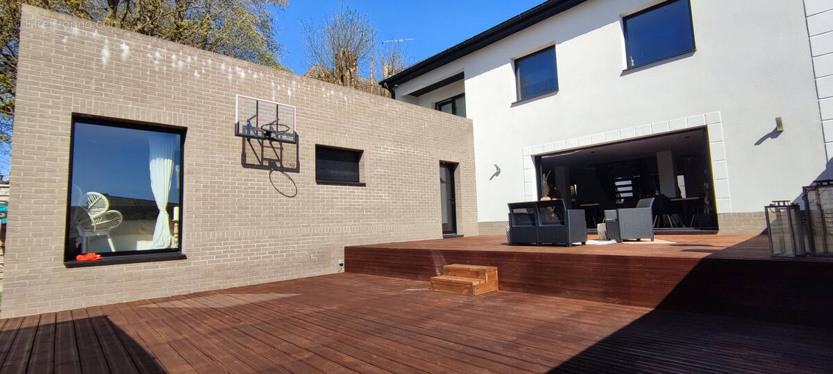 Maison à HENIN-BEAUMONT