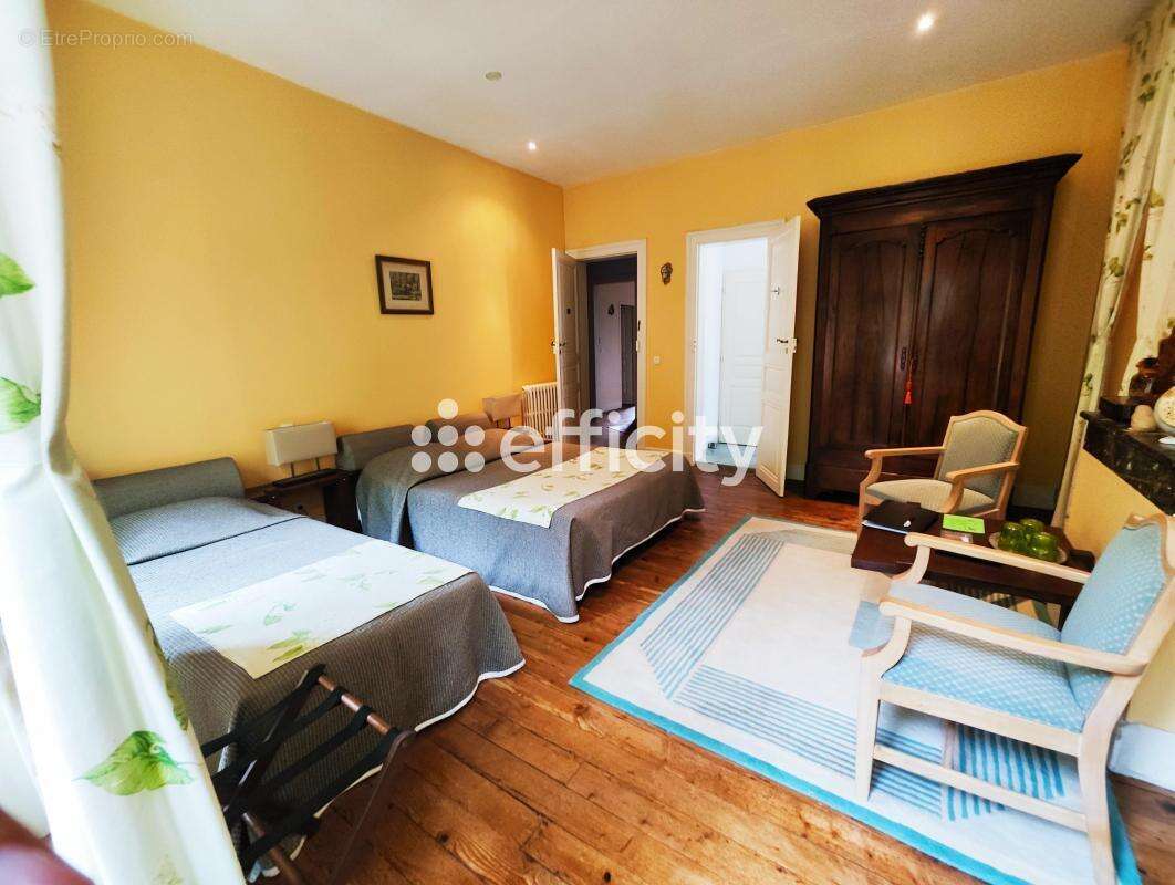 Maison à BAGNERES-DE-LUCHON