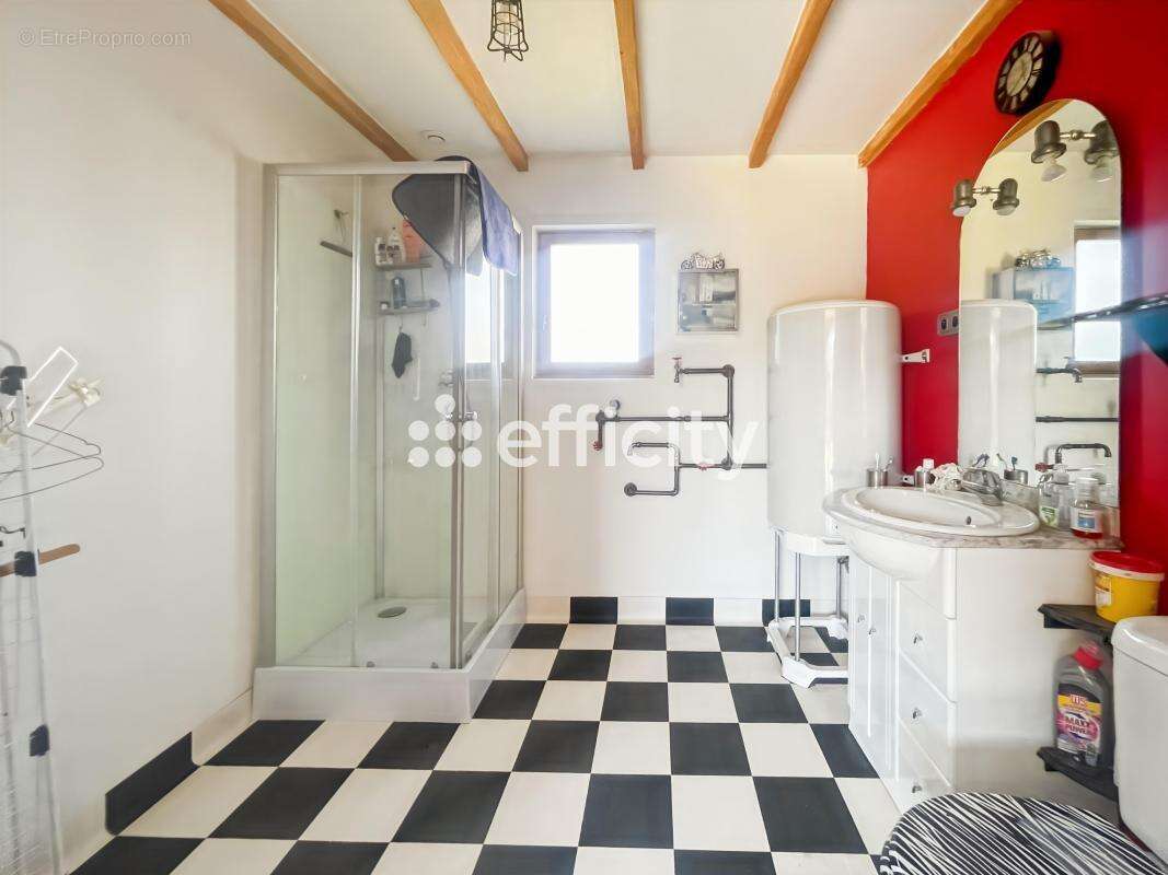 Maison à DOLUS-LE-SEC