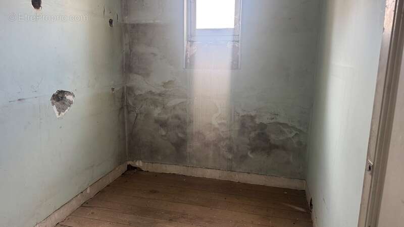 Maison à CASTELCULIER