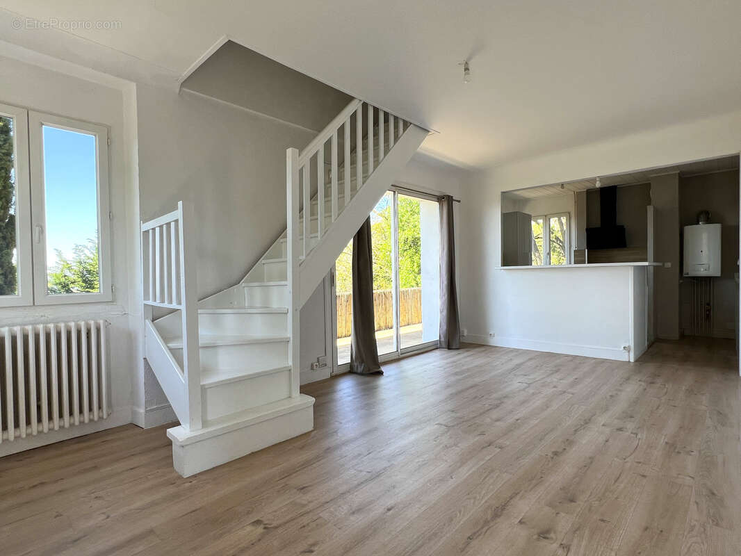 Maison à CHATELLERAULT