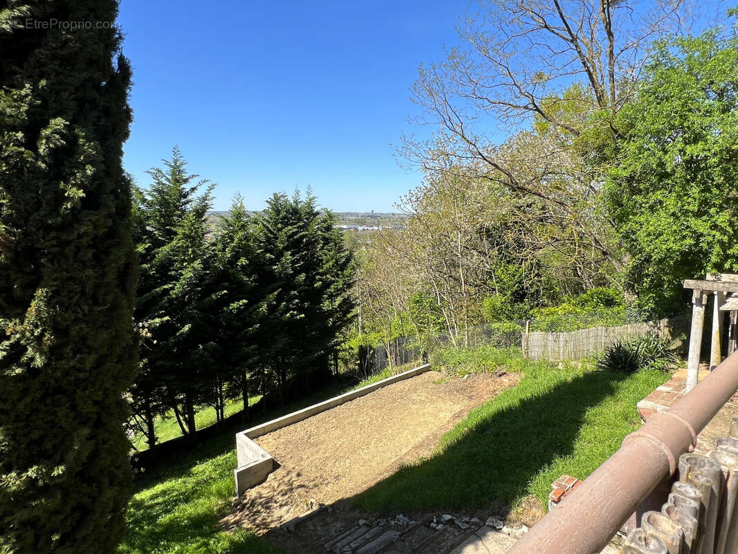 Maison à CHATELLERAULT