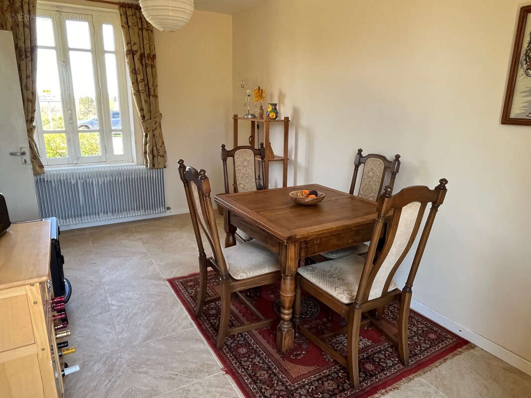 Maison à COUSSAC-BONNEVAL