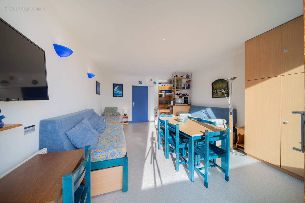 Appartement à LE CHATEL