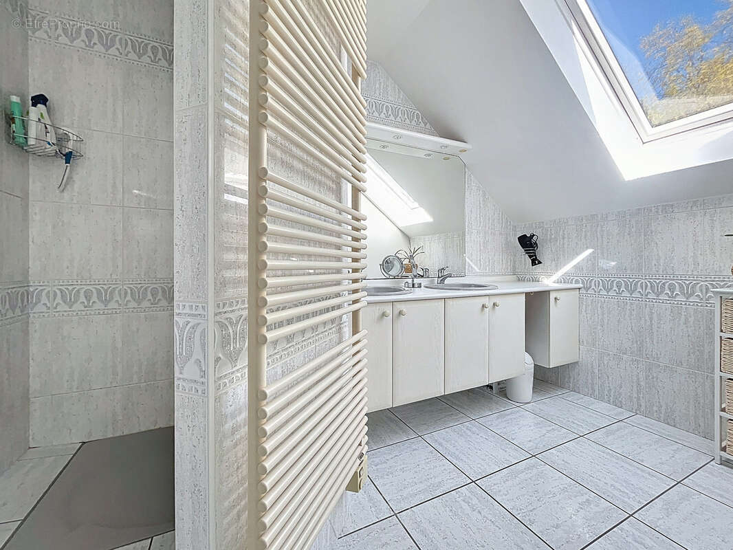 Maison à TORIGNI-SUR-VIRE