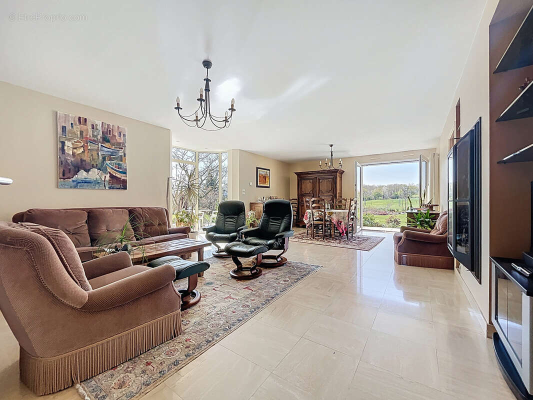 Maison à TORIGNI-SUR-VIRE