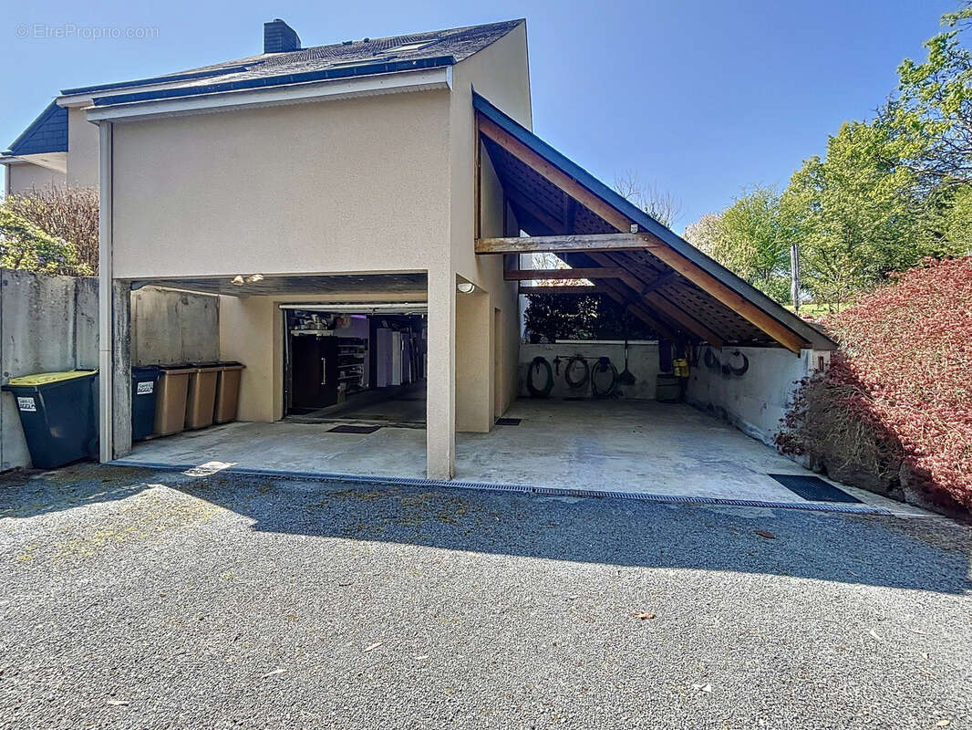 Maison à TORIGNI-SUR-VIRE