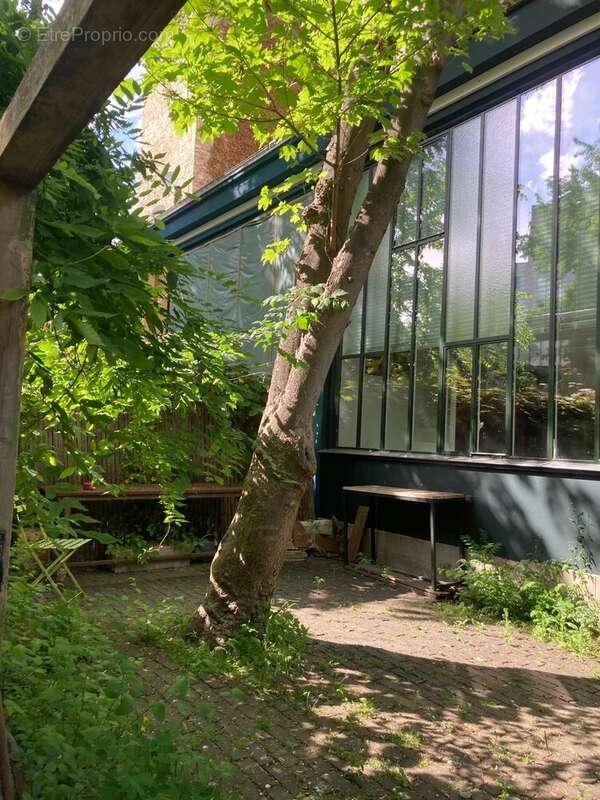 Appartement à PARIS-14E