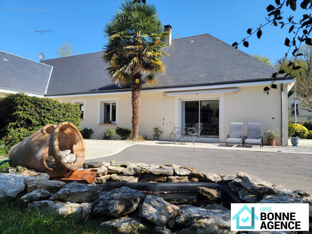 Maison à NAZELLES-NEGRON