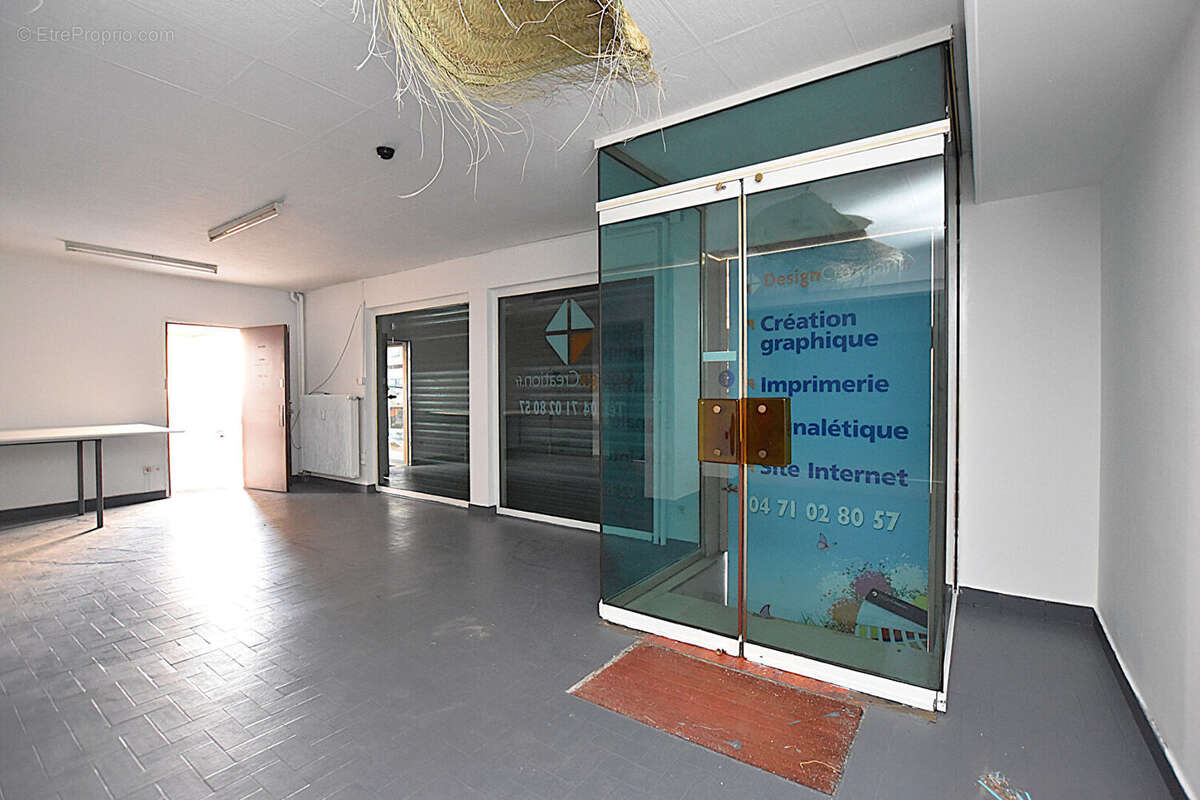 Commerce à LE PUY-EN-VELAY