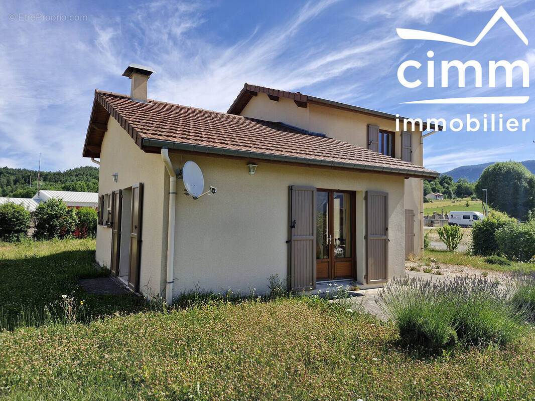 Maison à LA CHAPELLE-EN-VERCORS