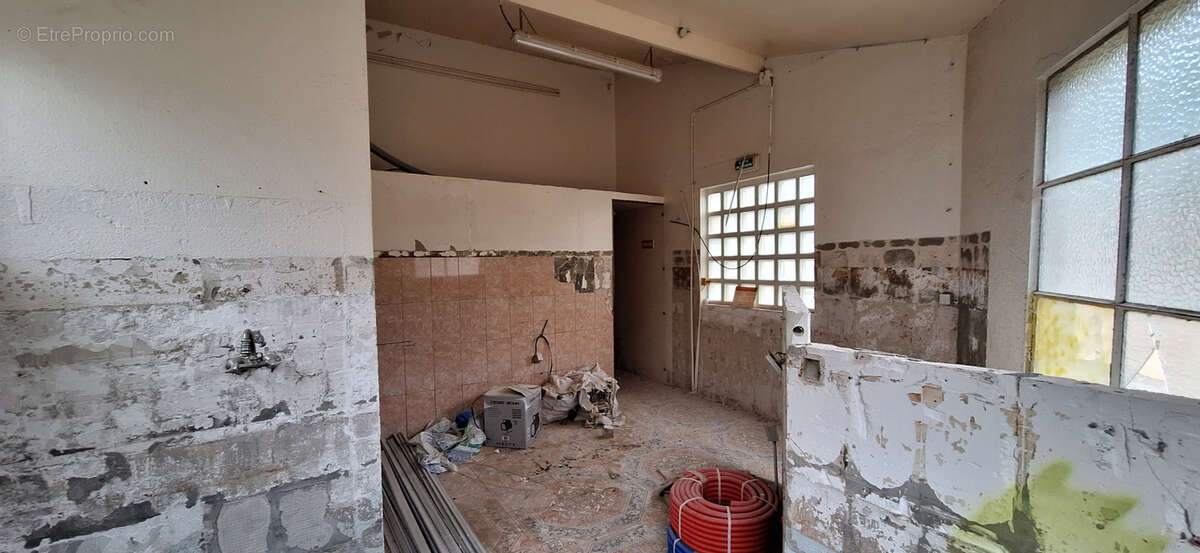 Maison à VILLENEUVE-L&#039;ARCHEVEQUE