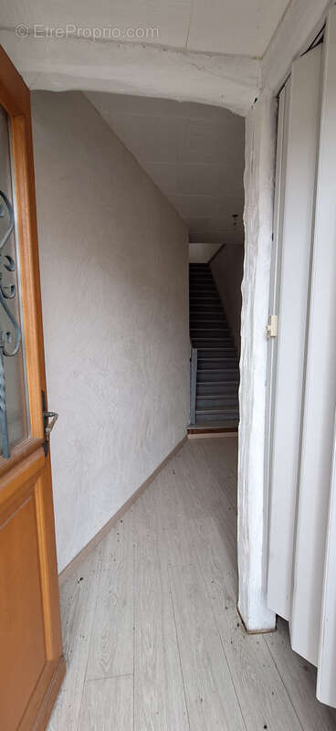 Maison à VILLENEUVE-L&#039;ARCHEVEQUE