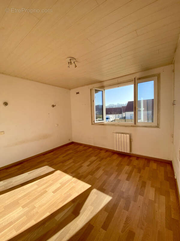 Maison à VILLEBLEVIN