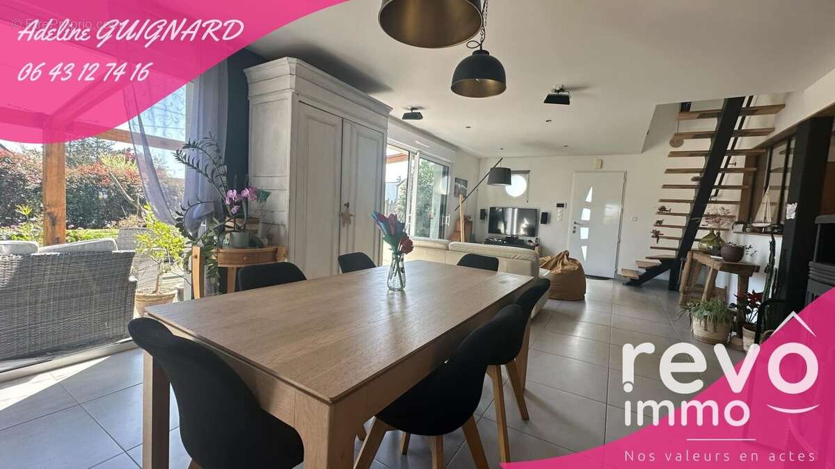 Maison à SAINT-LAMBERT-DU-LATTAY