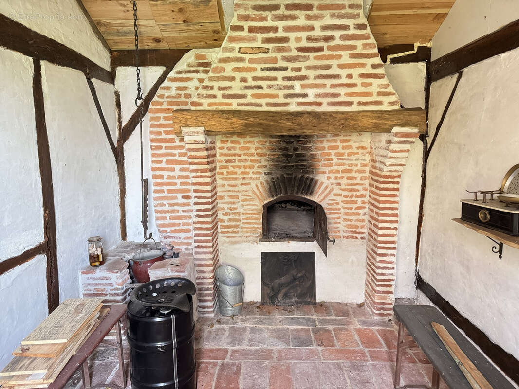 Maison à SAINT-JULIEN-EN-BORN