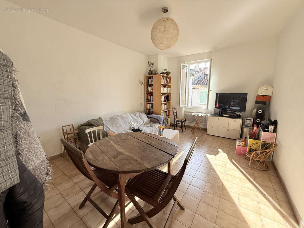 Appartement à GANGES