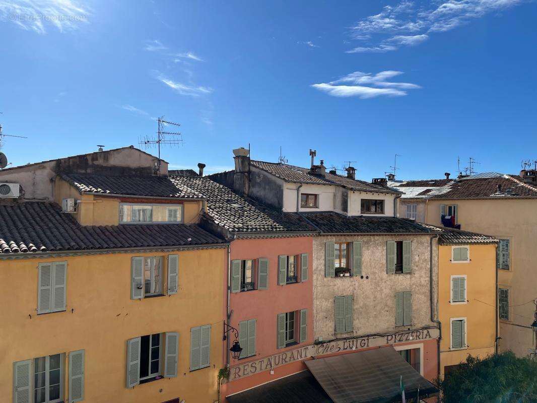 Appartement à VENCE