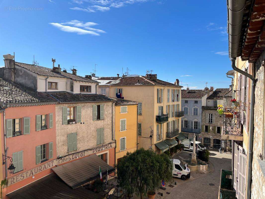 Appartement à VENCE