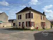 Maison à COULANGES-SUR-YONNE