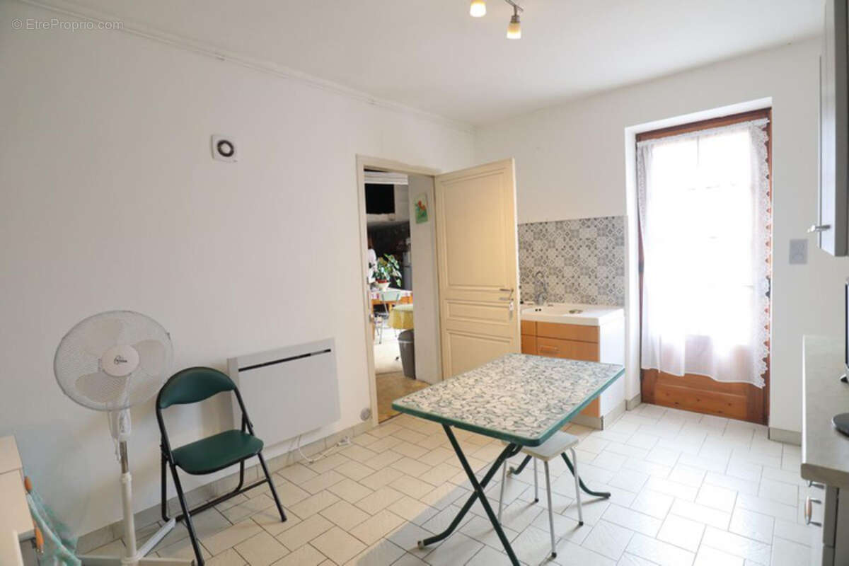 Appartement à LE PEAGE-DE-ROUSSILLON