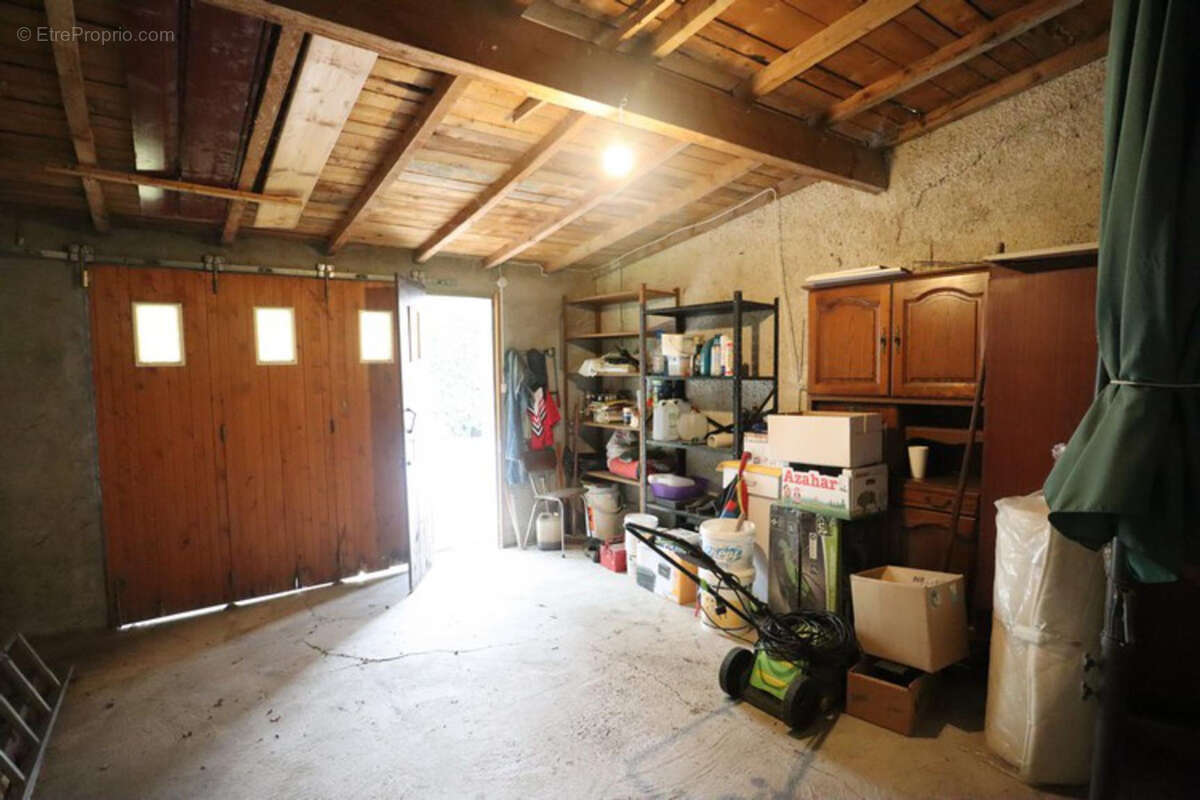 Appartement à LE PEAGE-DE-ROUSSILLON