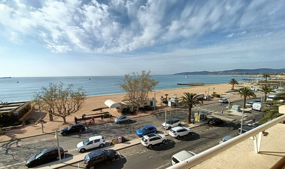 Appartement à FREJUS