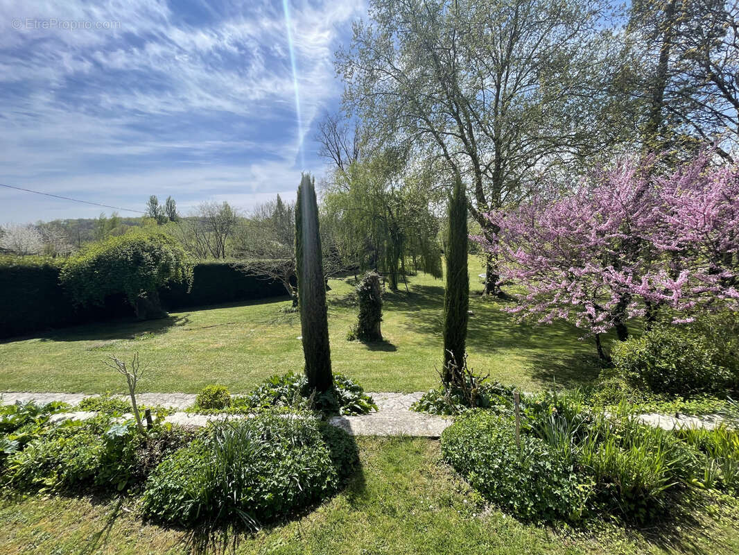 Maison à BOUTEVILLE