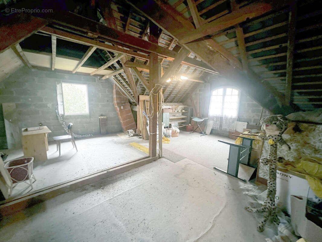 Maison à CHATELLERAULT