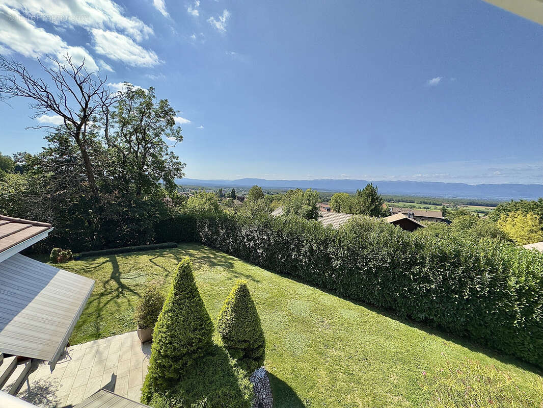 Maison à SAINT-CERGUES