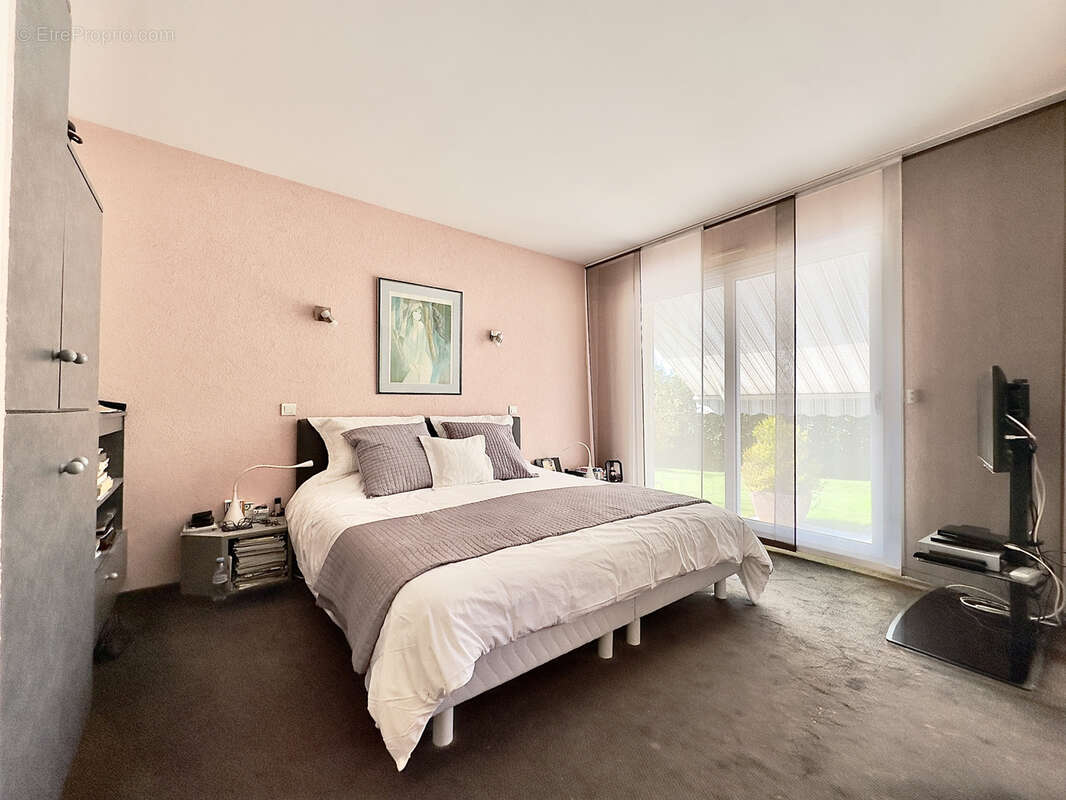 Maison à SAINT-CERGUES