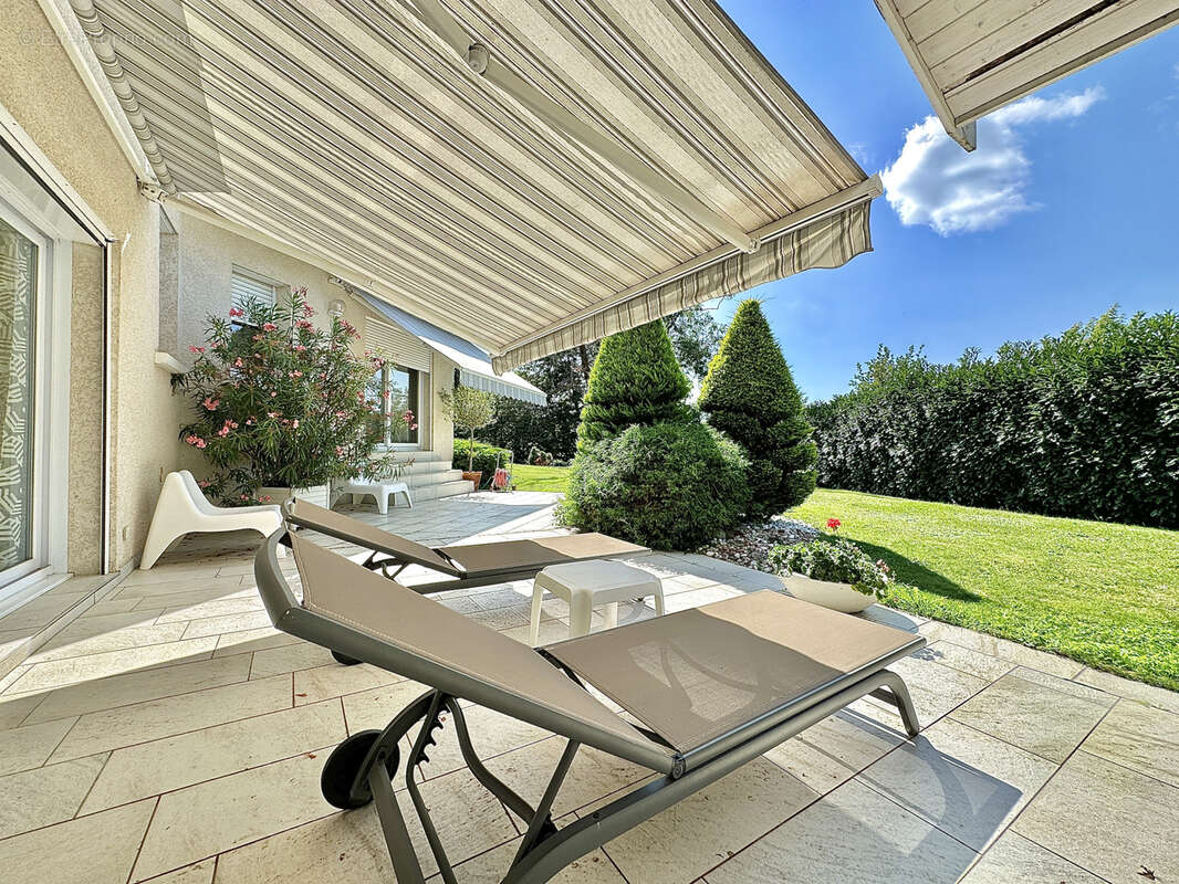 Maison à SAINT-CERGUES