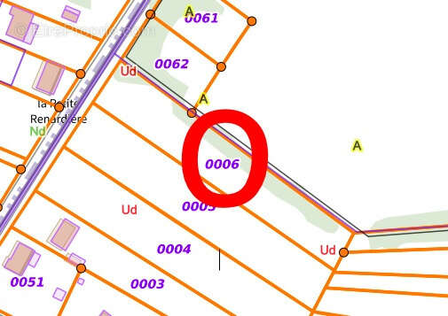 Terrain à COSNE-COURS-SUR-LOIRE