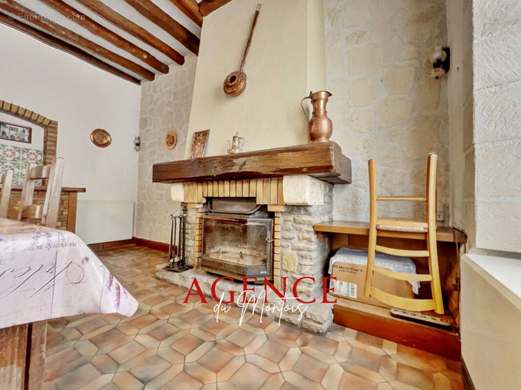 Maison à BRAY-SUR-SEINE