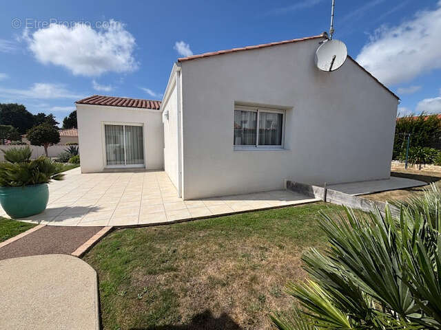 Maison à TALMONT-SAINT-HILAIRE