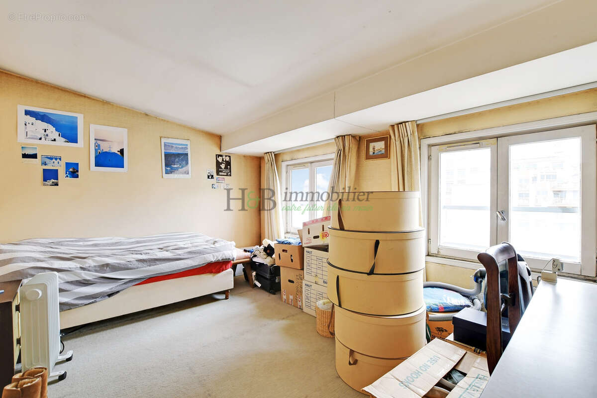 Appartement à PARIS-12E