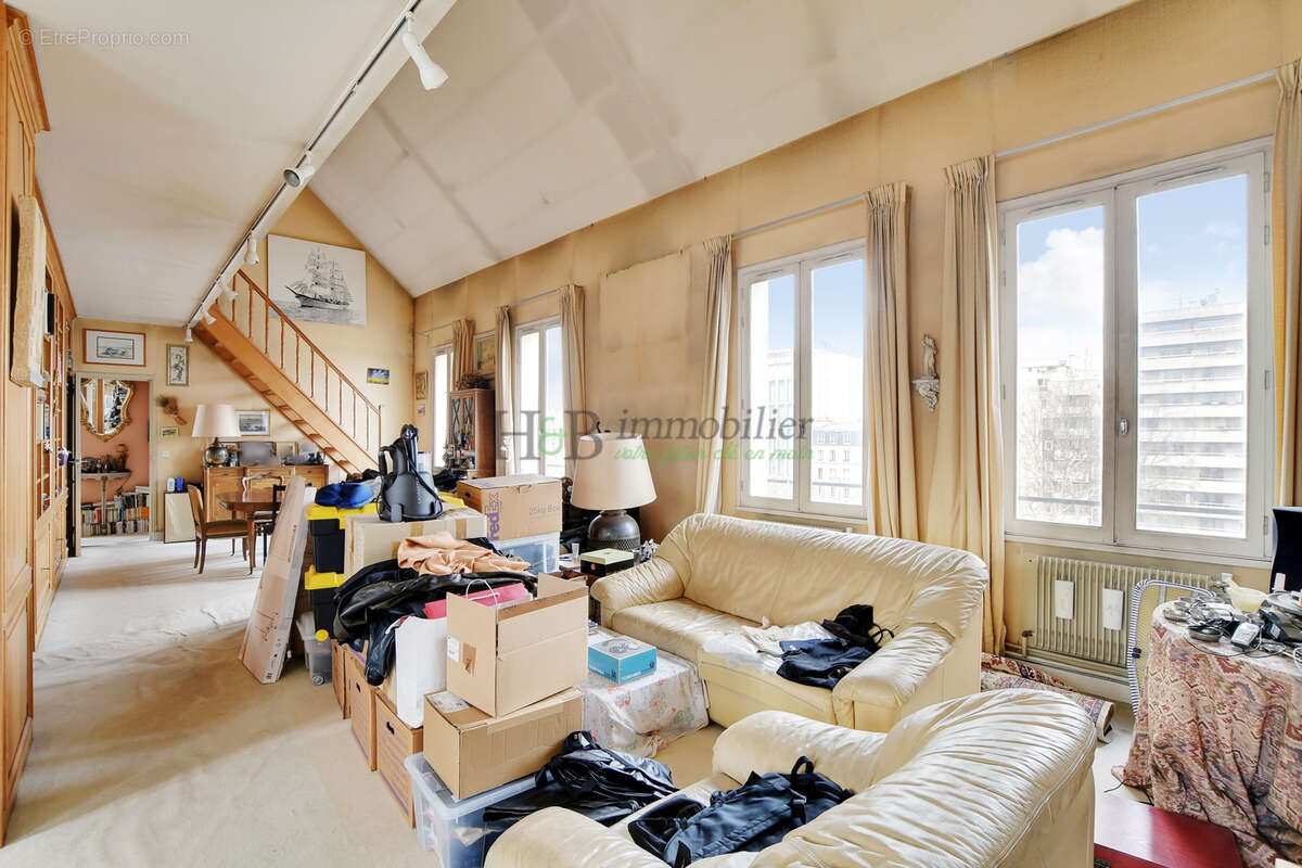 Appartement à PARIS-12E